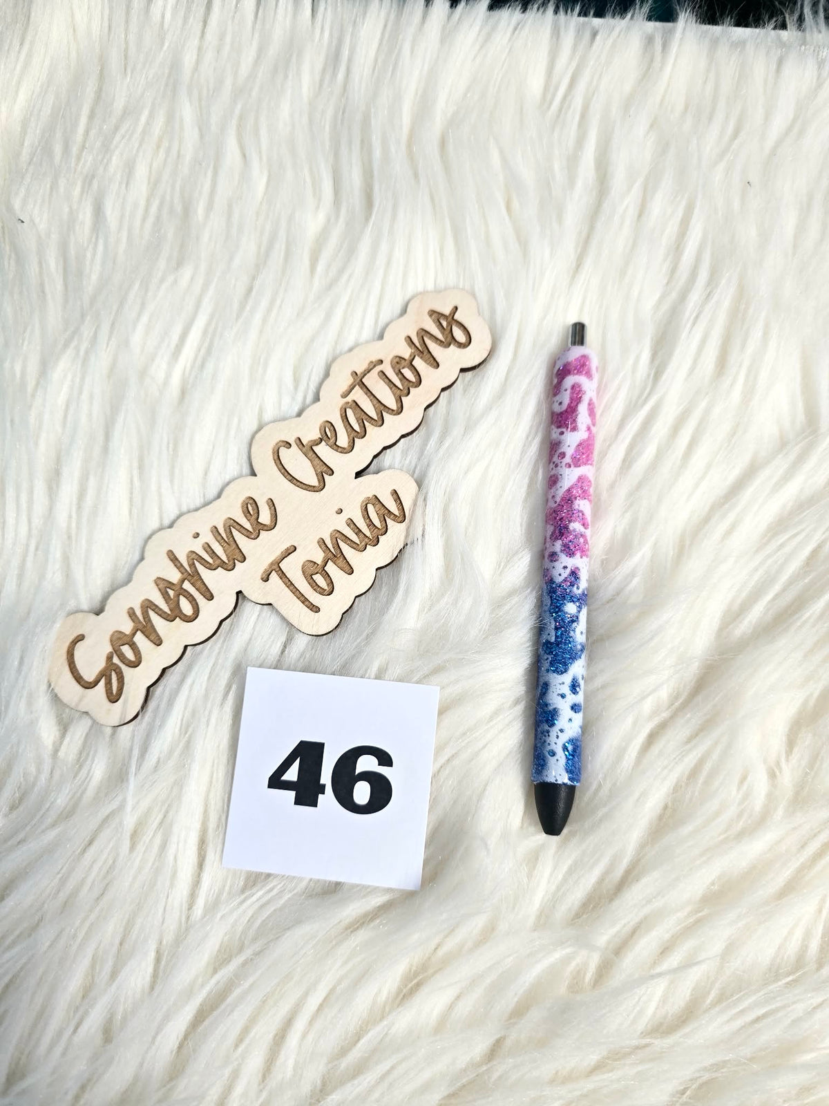 #46 Ready to ship pen (as pictured)