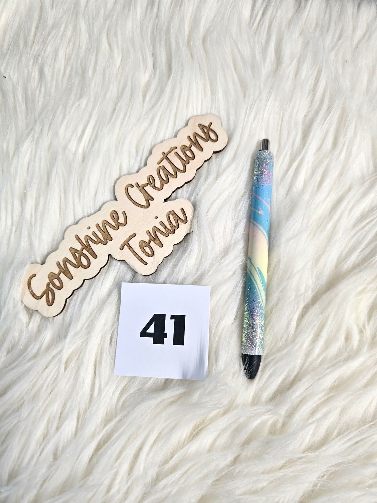 #41 Ready to ship pen (as pictured)
