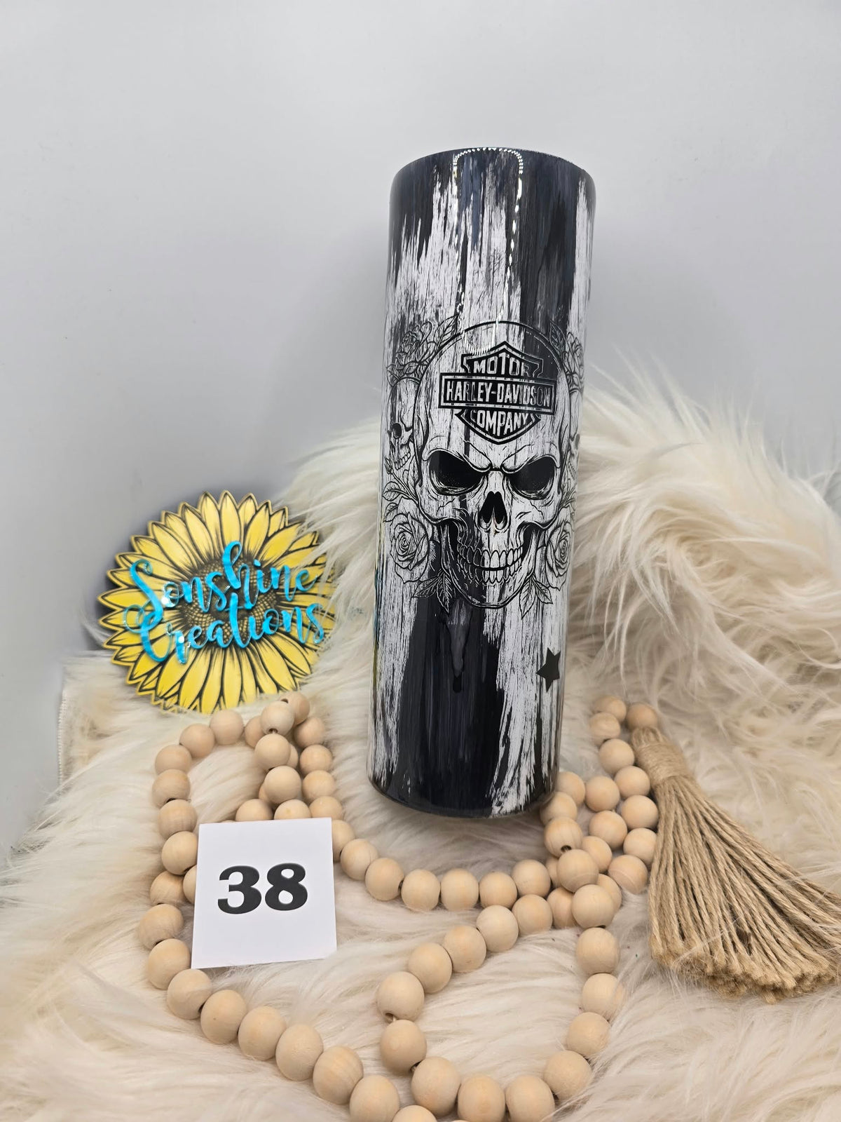 #38 - 30oz Skinny - Black Woodgrain - HD