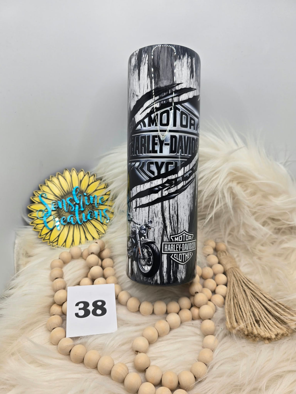 #38 - 30oz Skinny - Black Woodgrain - HD