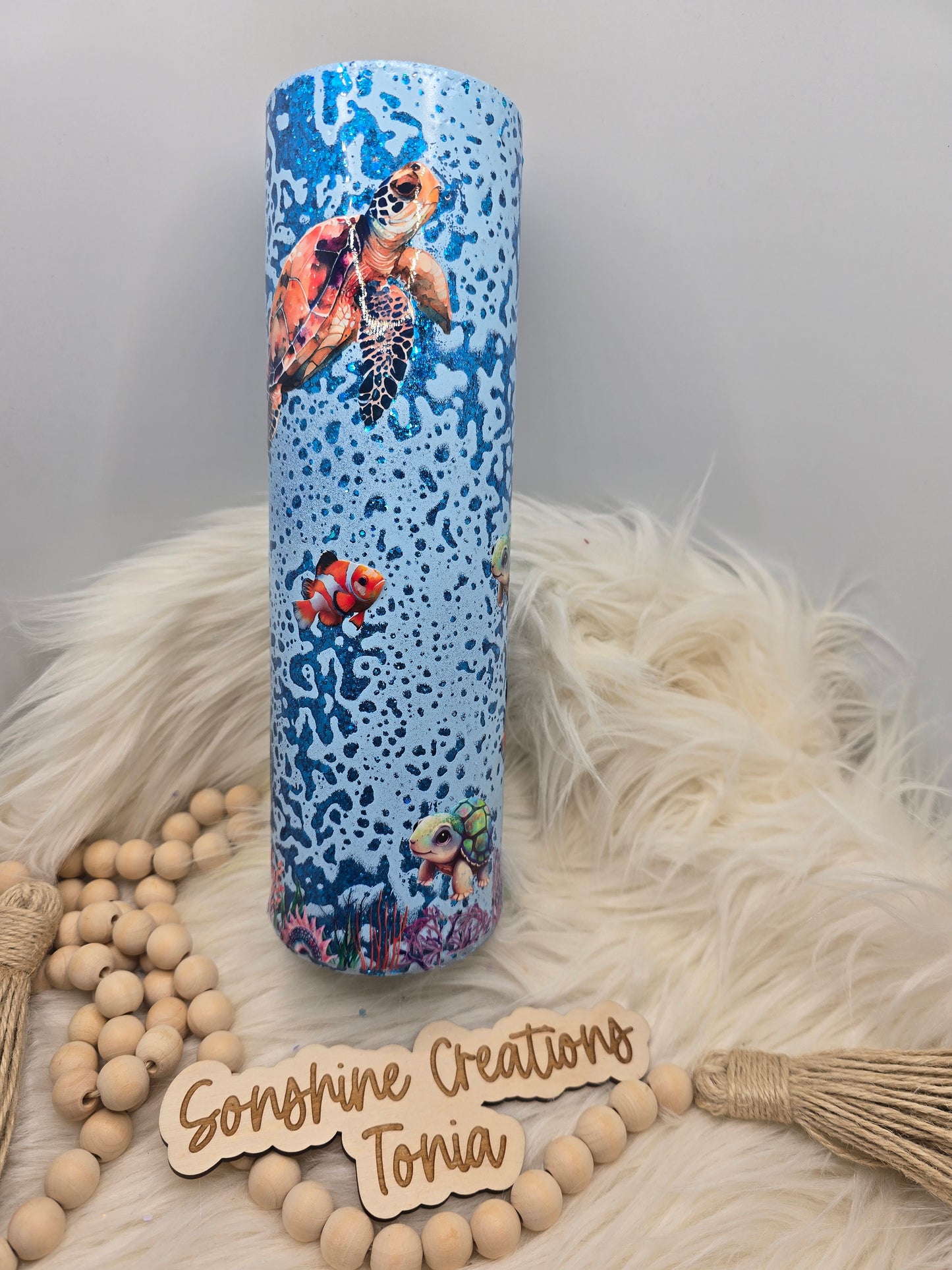 10/03/25 Tonia's Live Creations - 35oz Skinny- Ocean power wash Turtles