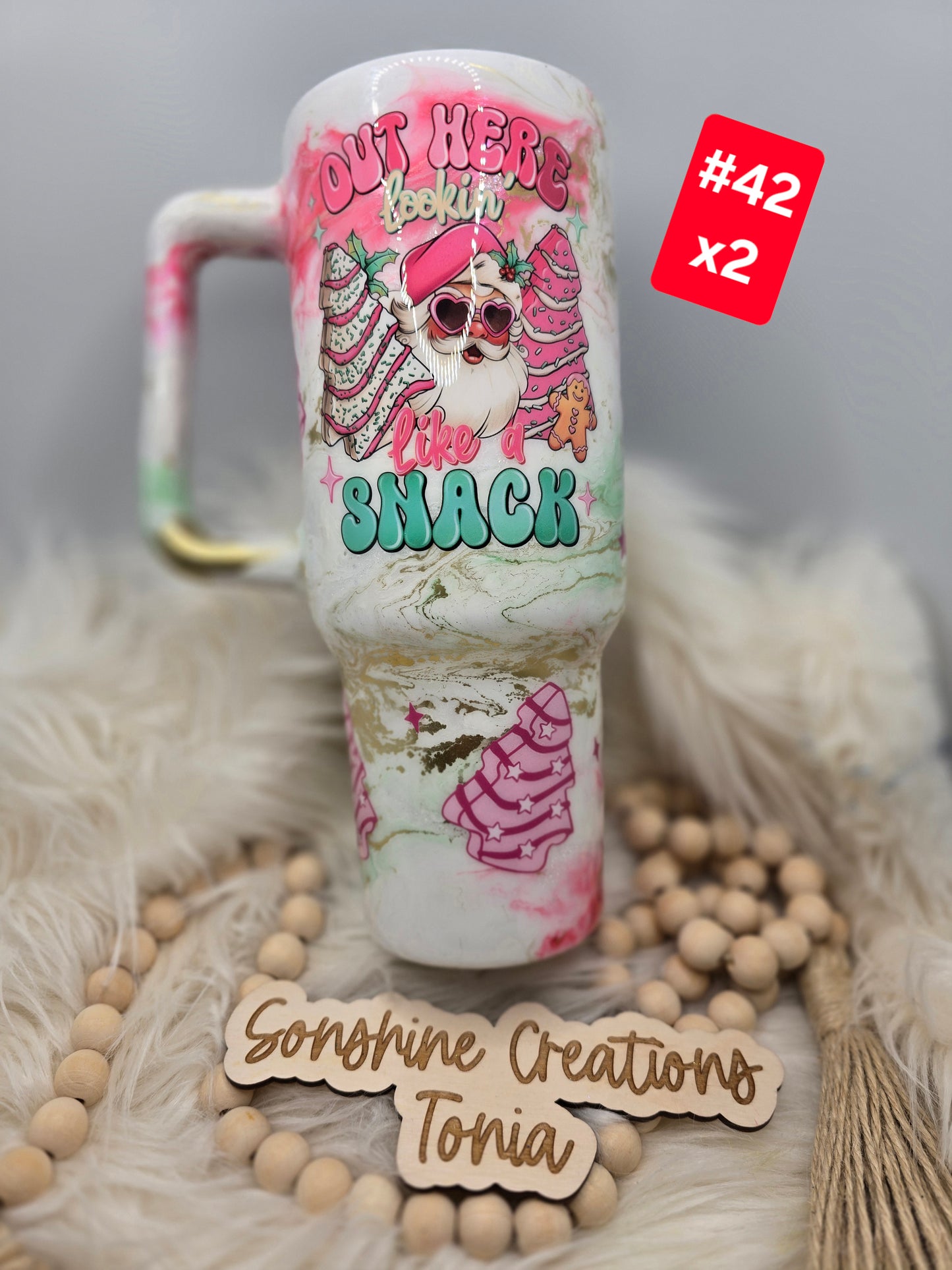 #42--Live Sale 12/07/2025 - 40oz handle- Pink mint elegance- Out here looking like a snack