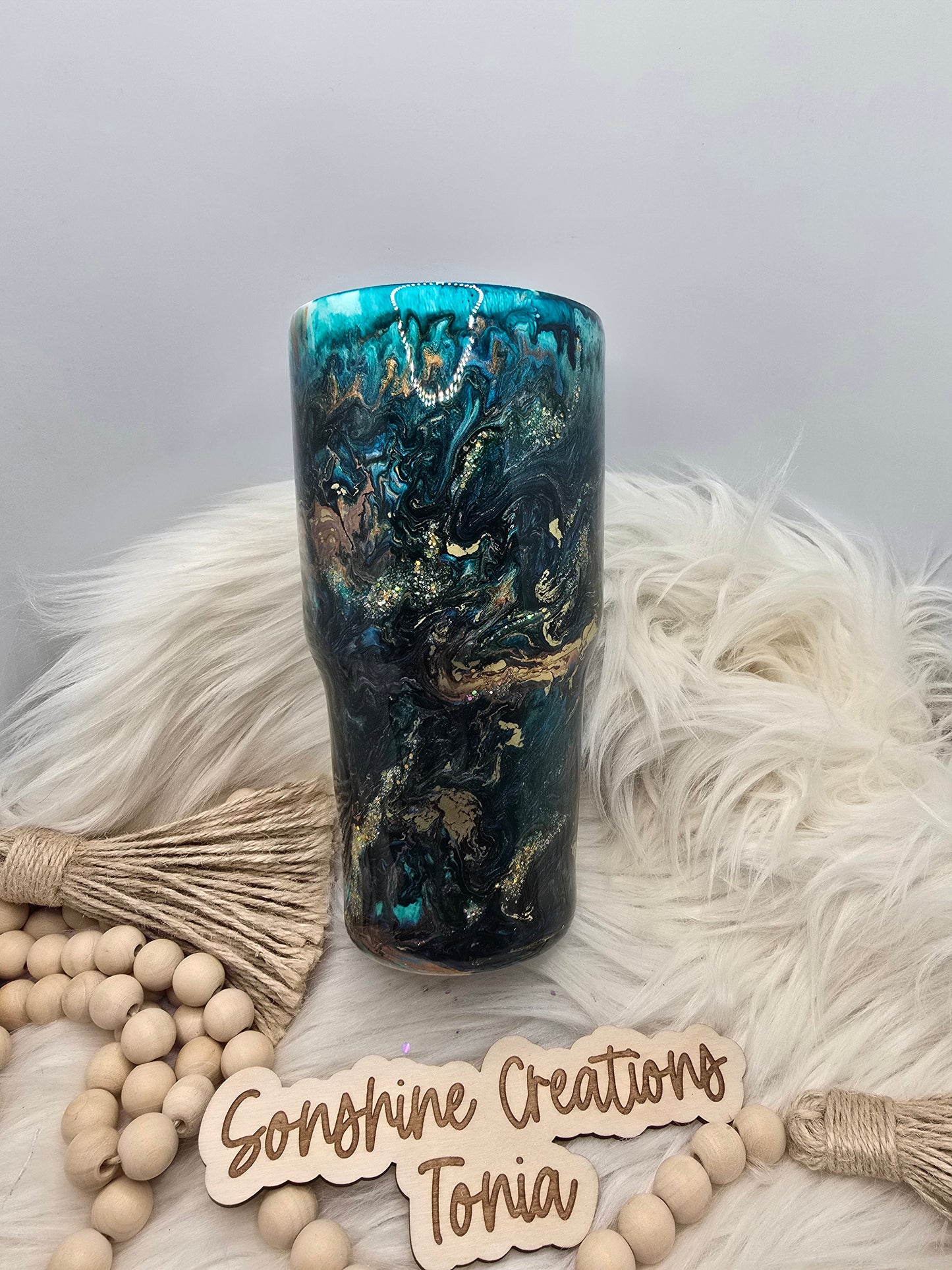 10/03/25 Tonia's Live Creations -30oz Curve- Teal copper dancing 8's (Can add decal)
