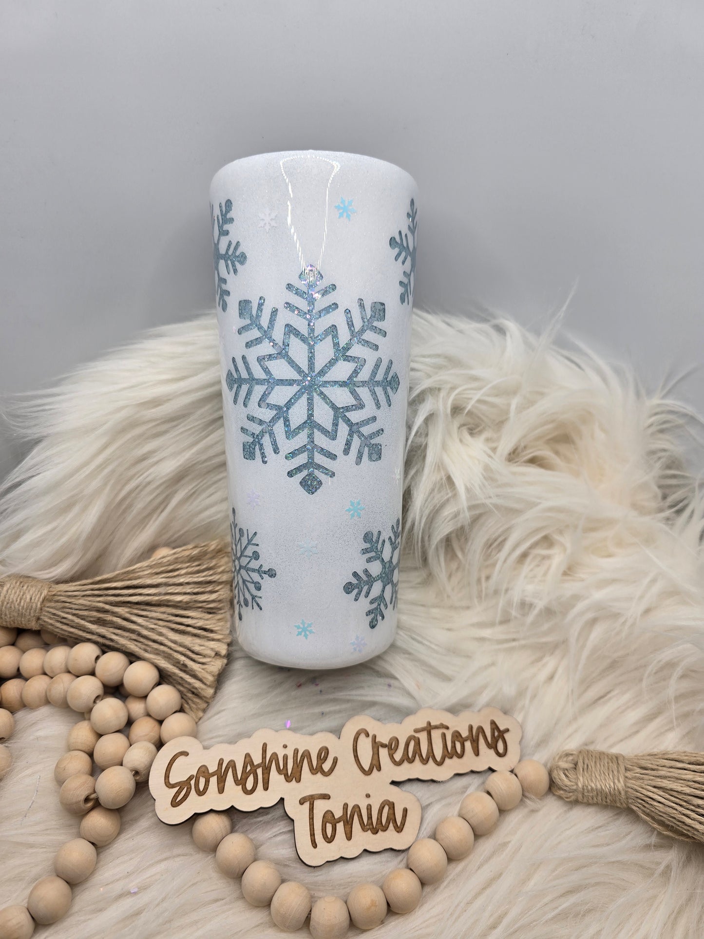 10/03/25 Tonia's Live Creations - 24oz Dual Flip - Snowflake Peakaboo