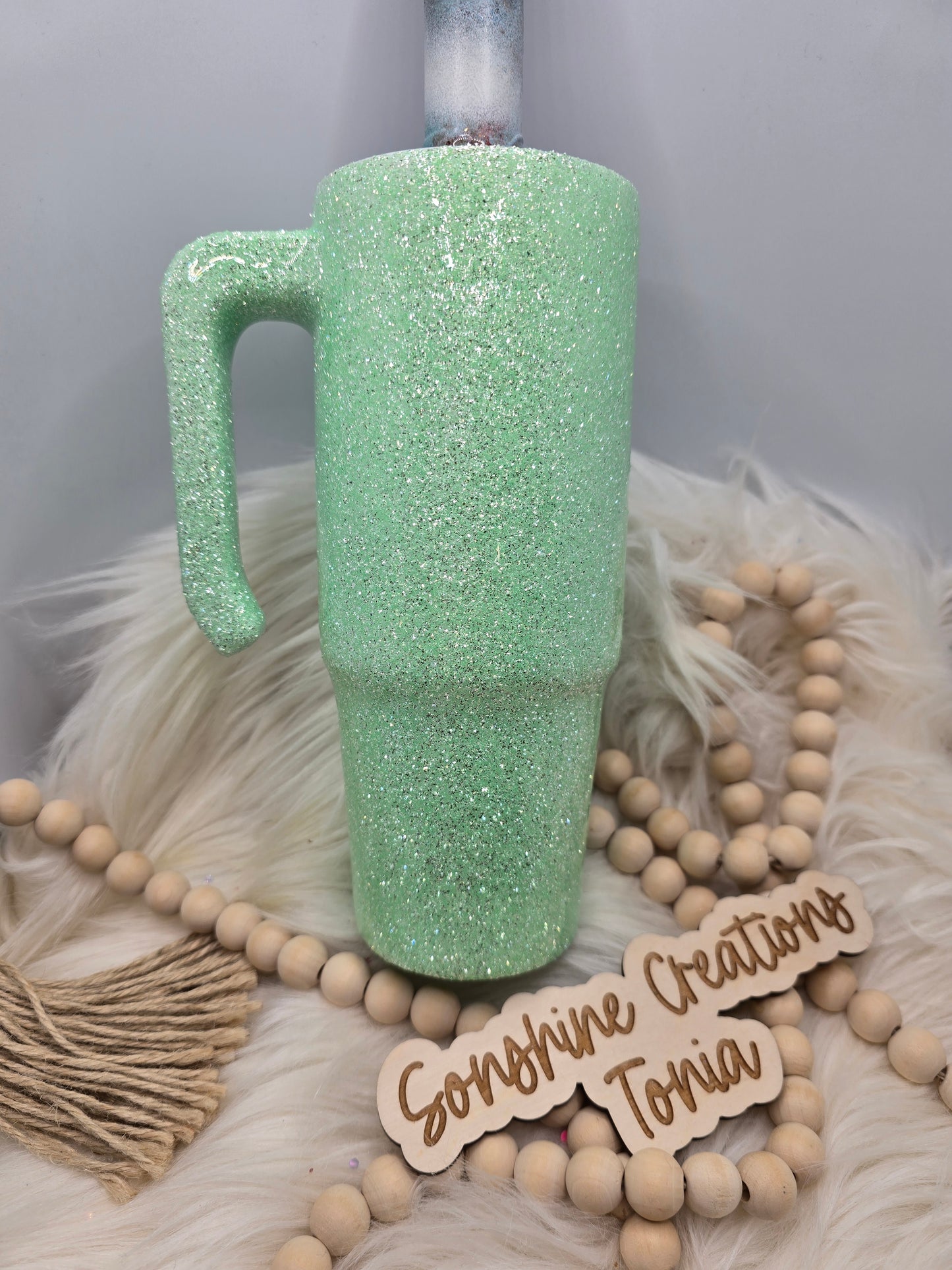 LIVE HYDRO DIP BASE 10/29/2025- 30oz Grippy- CBE: Tiana