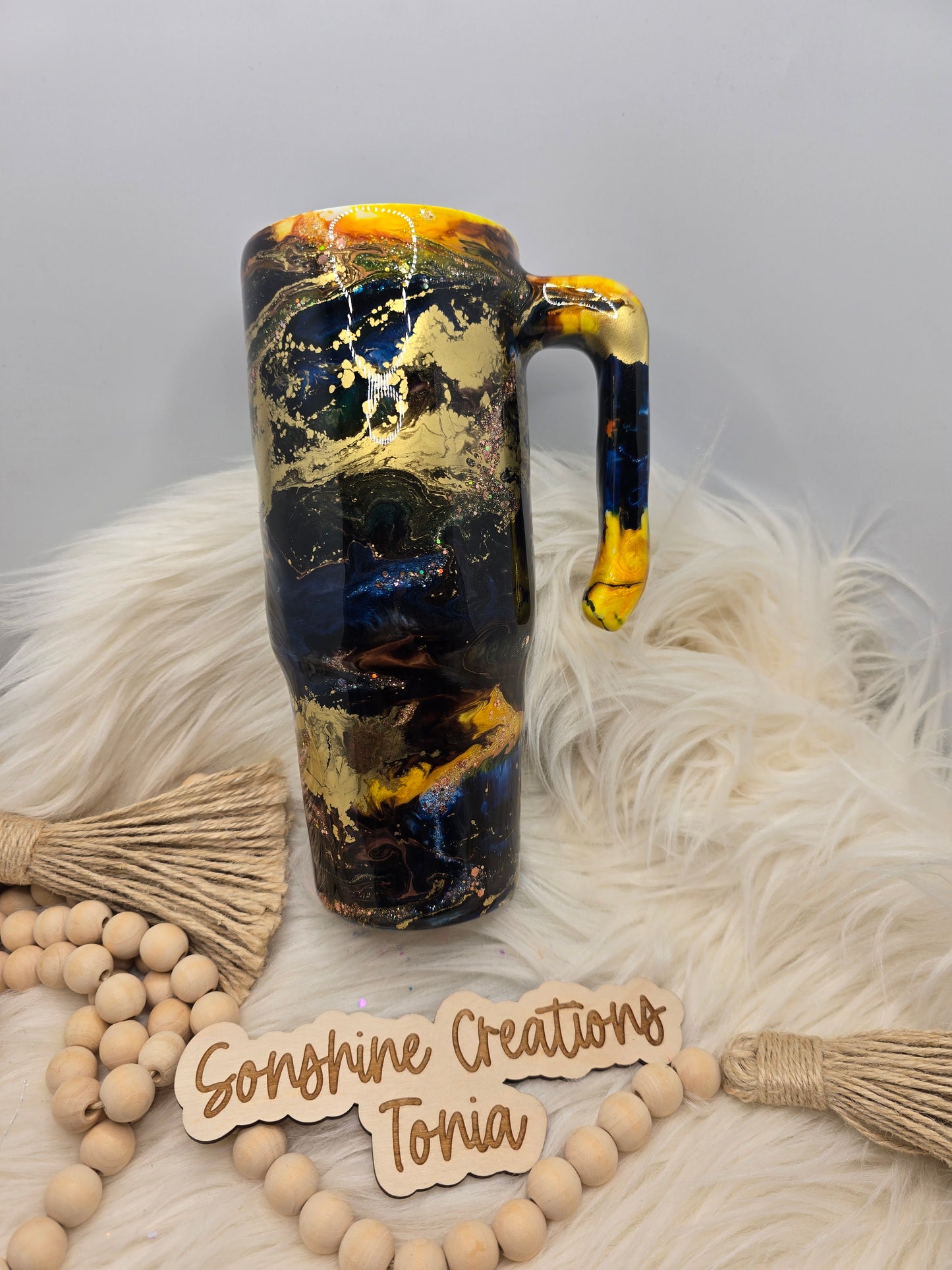 10/03/25 Tonia's Live Creations -30oz Grippy- Navy, yellow, copper dancing 8's (Can add decal)