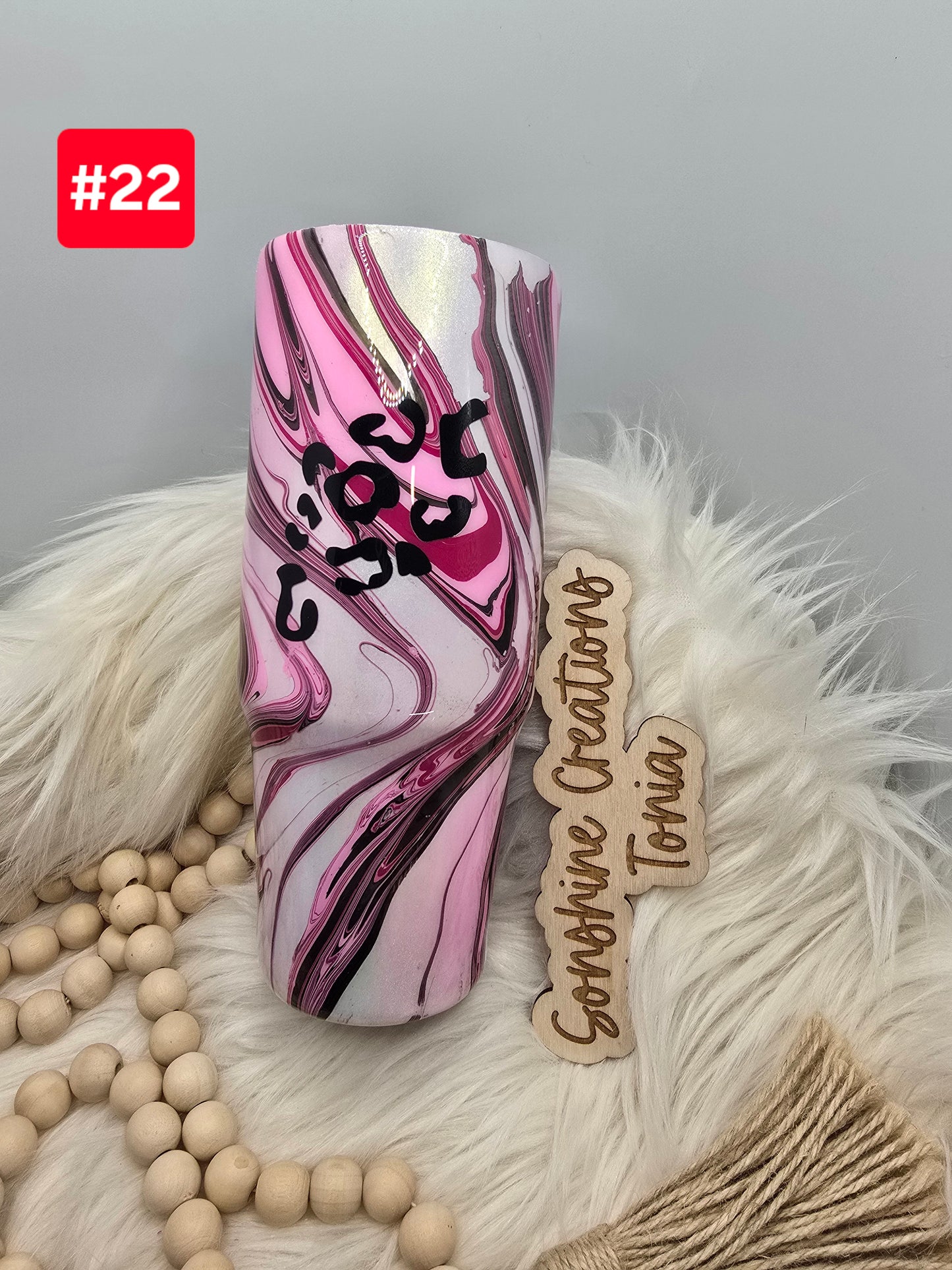 LIVE SALE 5/042025 - #22- 30oz Clip mate: opal hydro dip Teal flowers