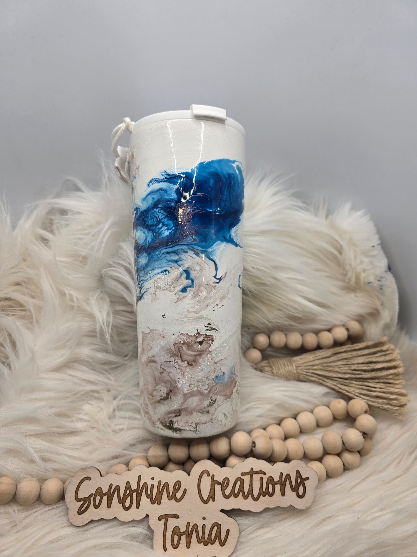 24oz Dual flip- Moon dream catcher- Chase your dreams