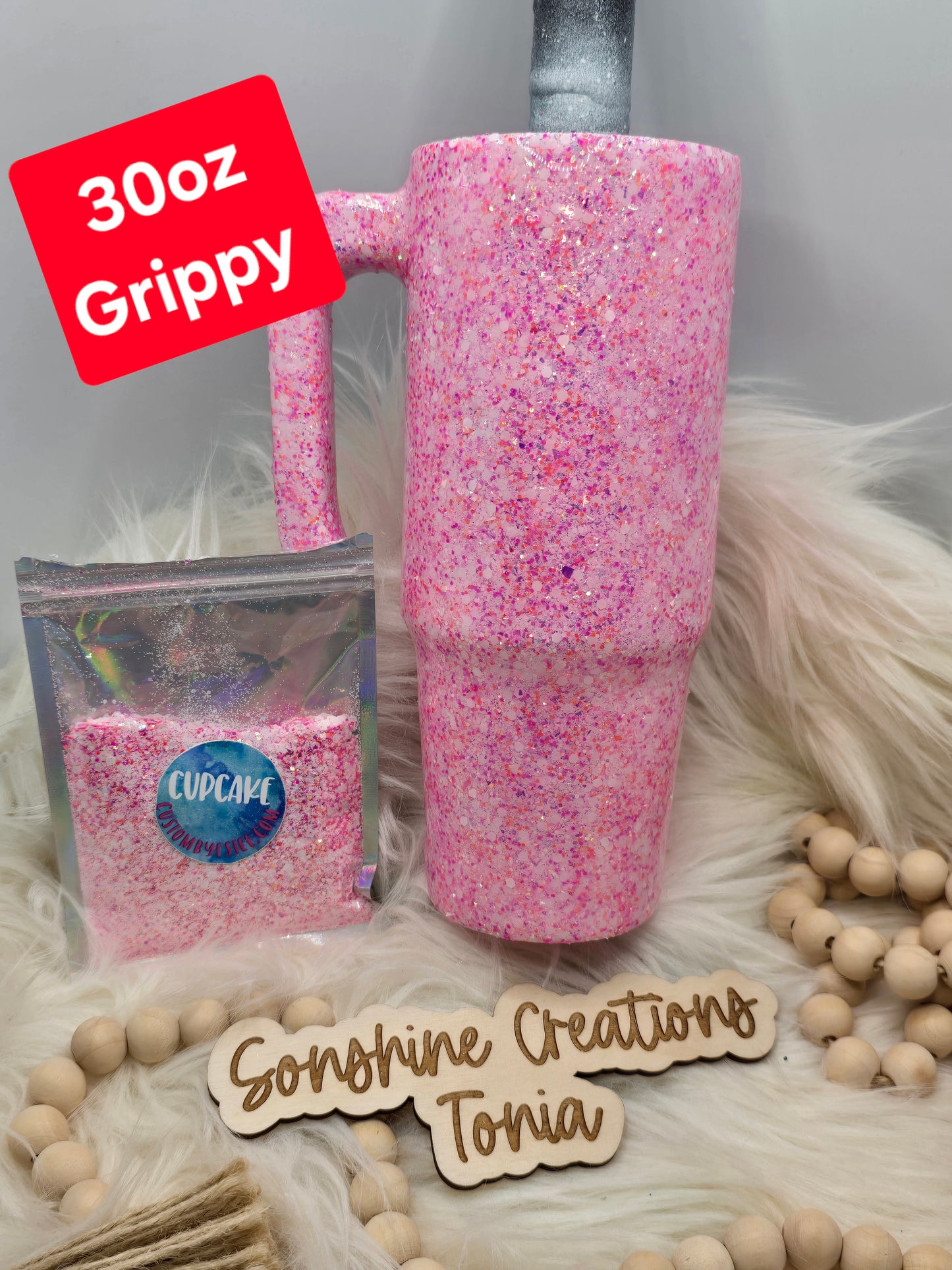 Live Hydrodipping base 12/30/25 7pm cst live- 30oz Grippy- CBE: Cupcake