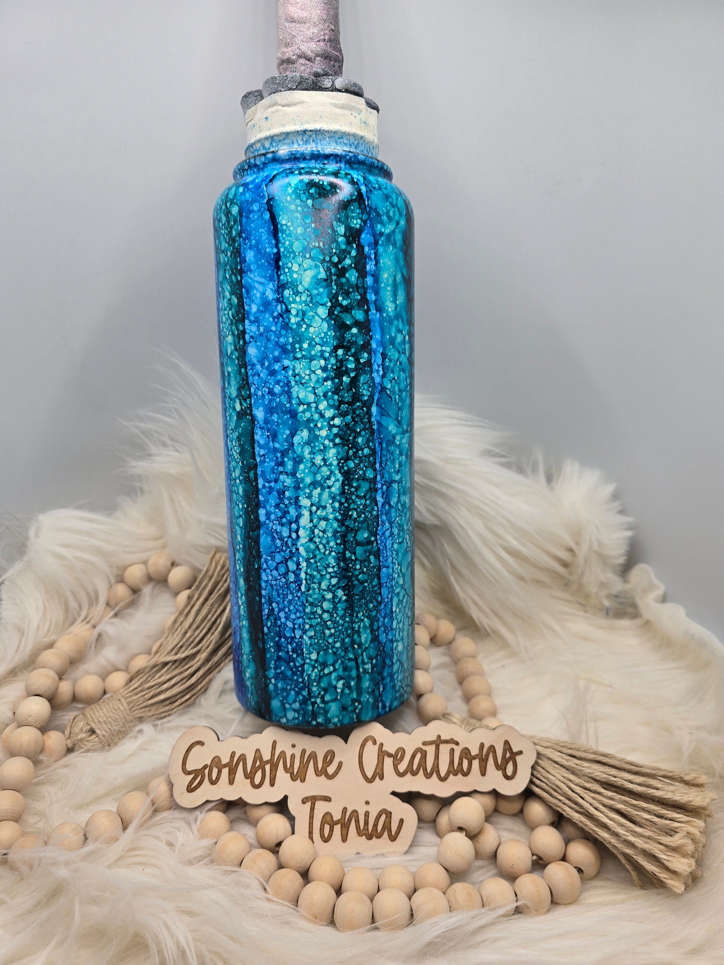 Live Hydrodipping base 2/17/26 7pm cst live- 40oz Hydro Duo- Blue Green Raindrop