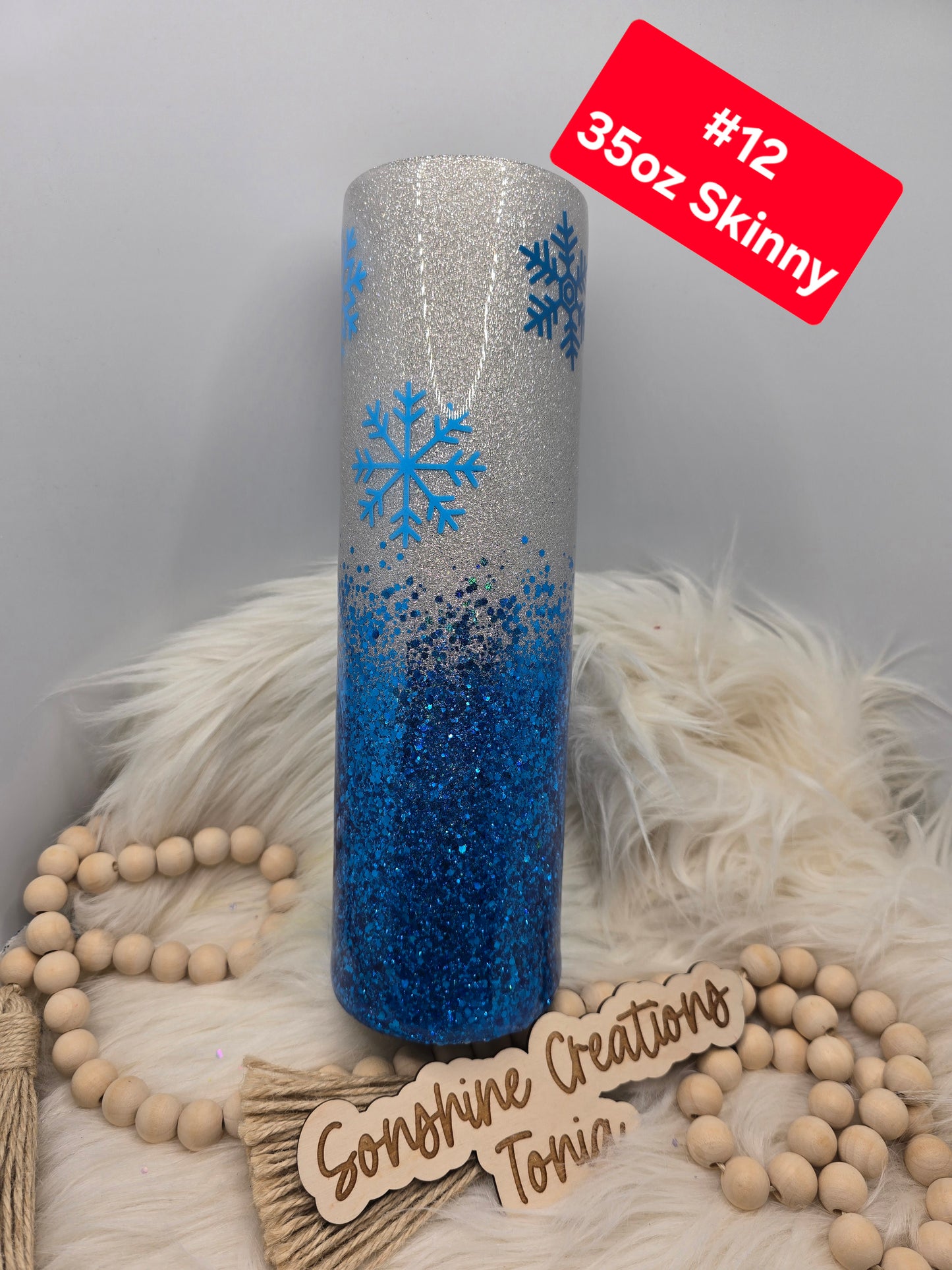 #12 Tonia's Live Creations - 35oz Skinny- Gnome "Let it snow"