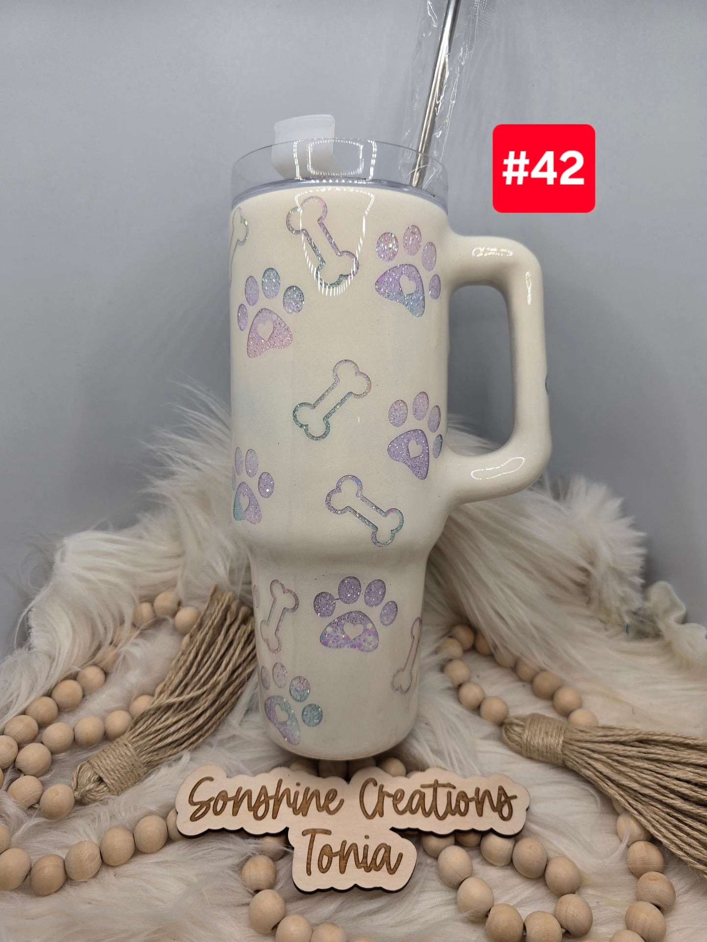 #42 Live Sale 3/15/2026 - 40oz Handle- Dog Mama Peakaboo