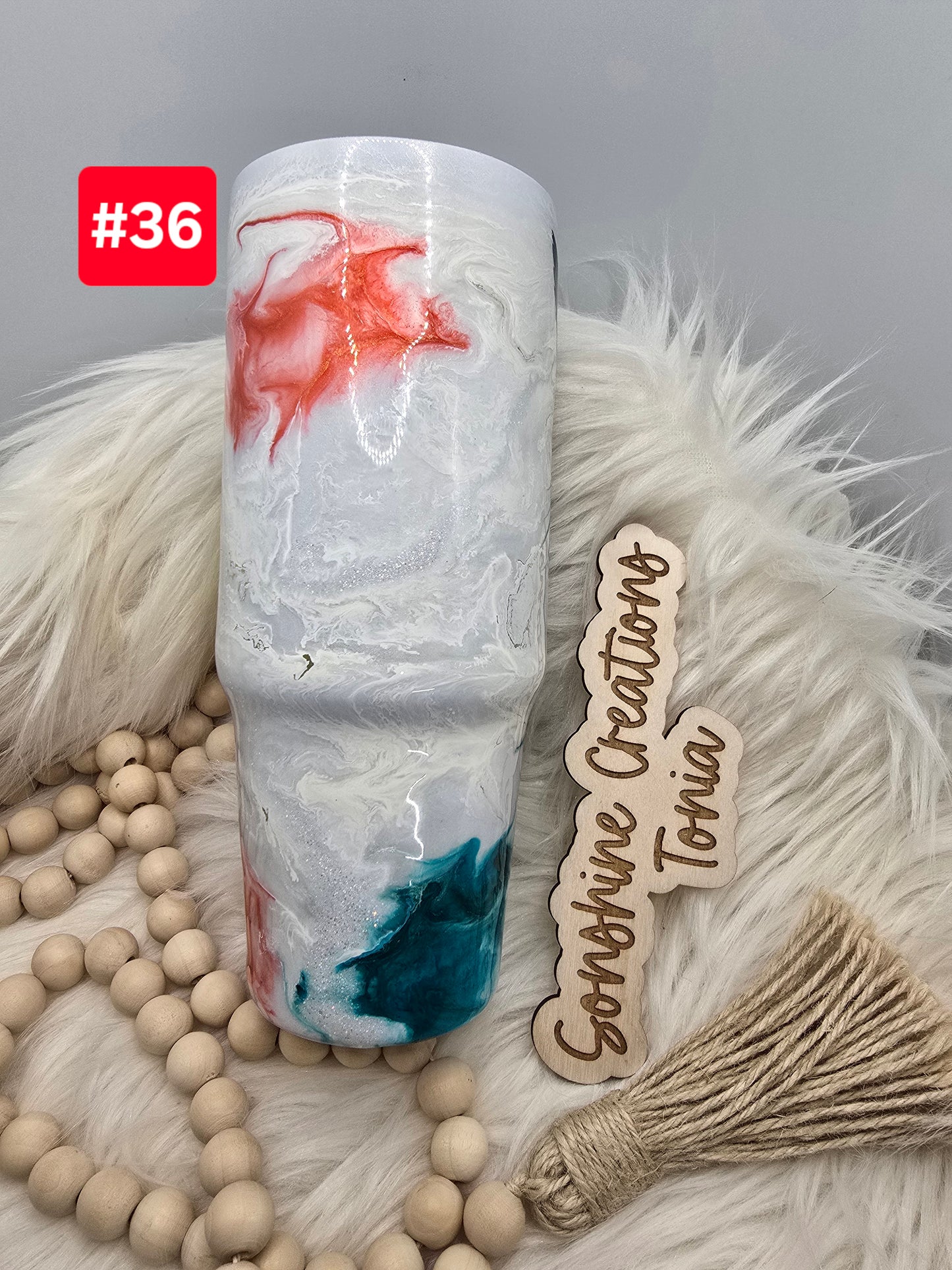 LIVE SALE 5/042025 - #36- 30oz Clip mate: Teal coral elegance Hummingbird