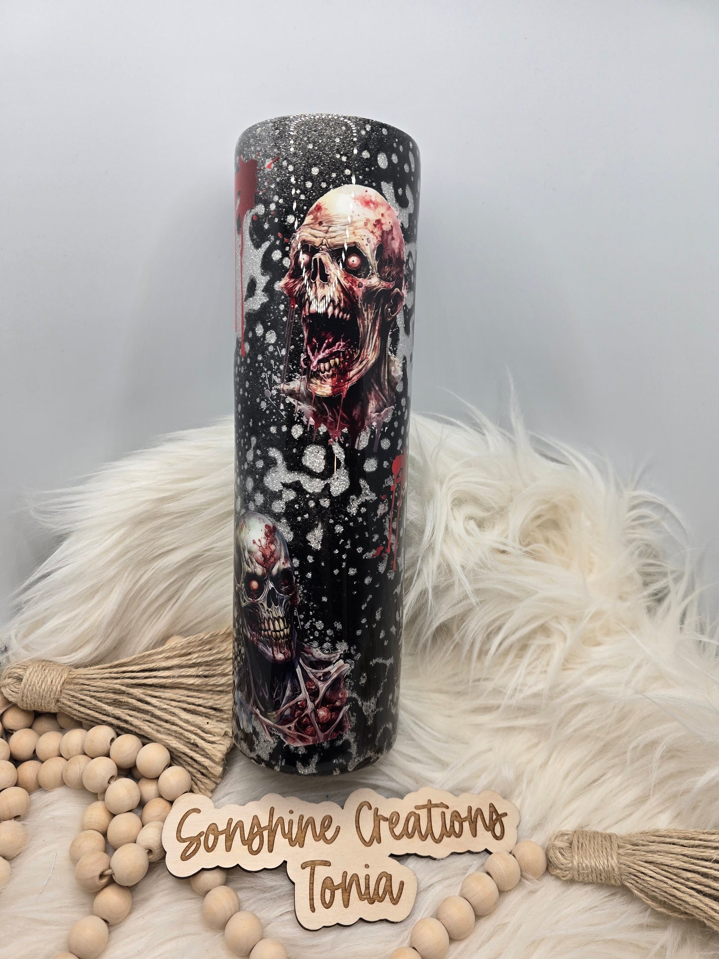 10/03/25 Tonia's Live Creations - 35oz Skinny - Zombies