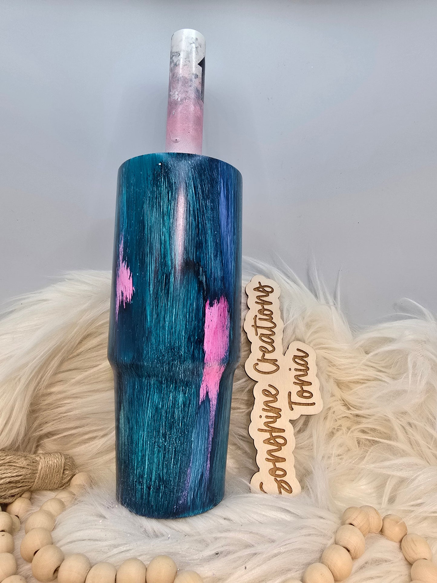 LIVE HYDRO DIP BASE 2/16/2025 - 30oz Clipmate- Teal, pink, Purple woodgrain