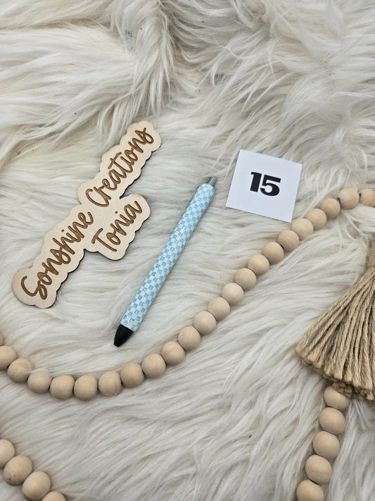 #15 Ready to ship pen (as pictured)