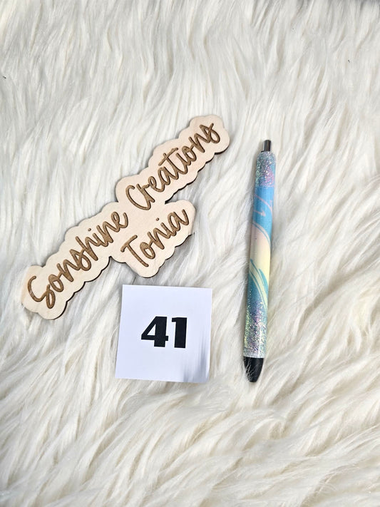#41 Ready to ship pen (as pictured)