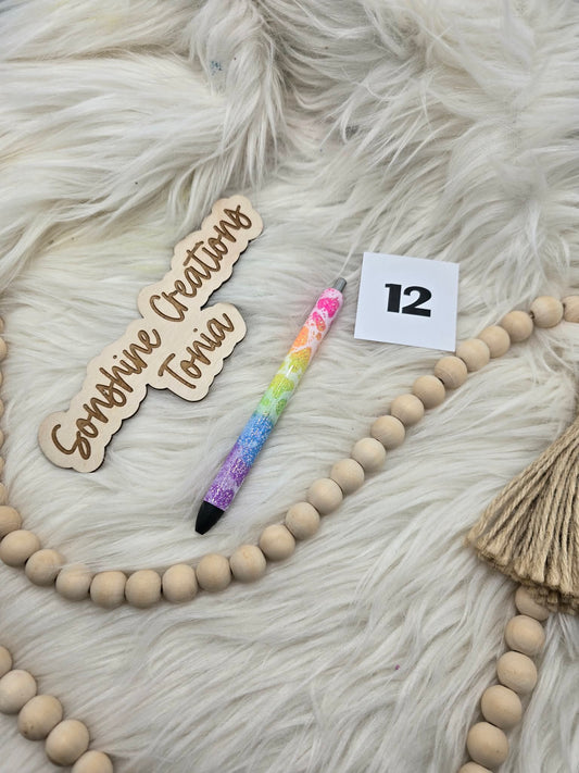 #12 Ready to ship pen (as pictured)