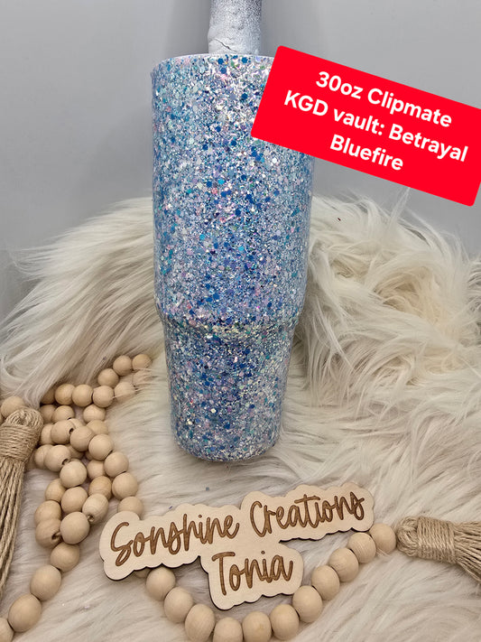 LIVE HYDRO DIP BASE 10/07/2025- 30oz Clipmate- KGD VAULT: Betrayal Bluefire