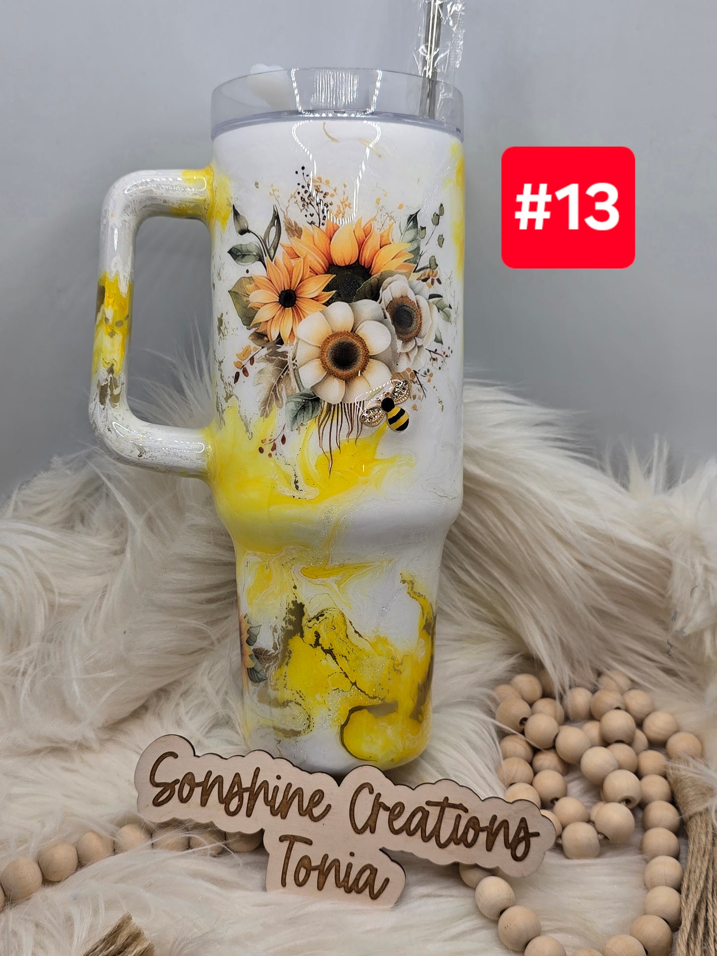 #13 Live Sale 2/01/2026 - 40oz Handle- Sunflower yellow elegance w/ bee charms