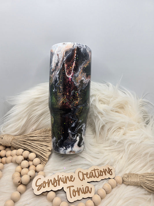 10/03/25 Tonia's Live Creations - 30oz Clipmate- Orange Green shift Colormelt (Can Add Decal)