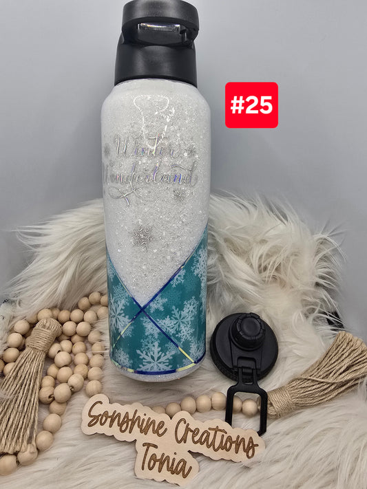 #25- Live Sale 09/14/2025 - 40 oz. Hydro Sport: Vinyl Snowflake Winter Wonderland