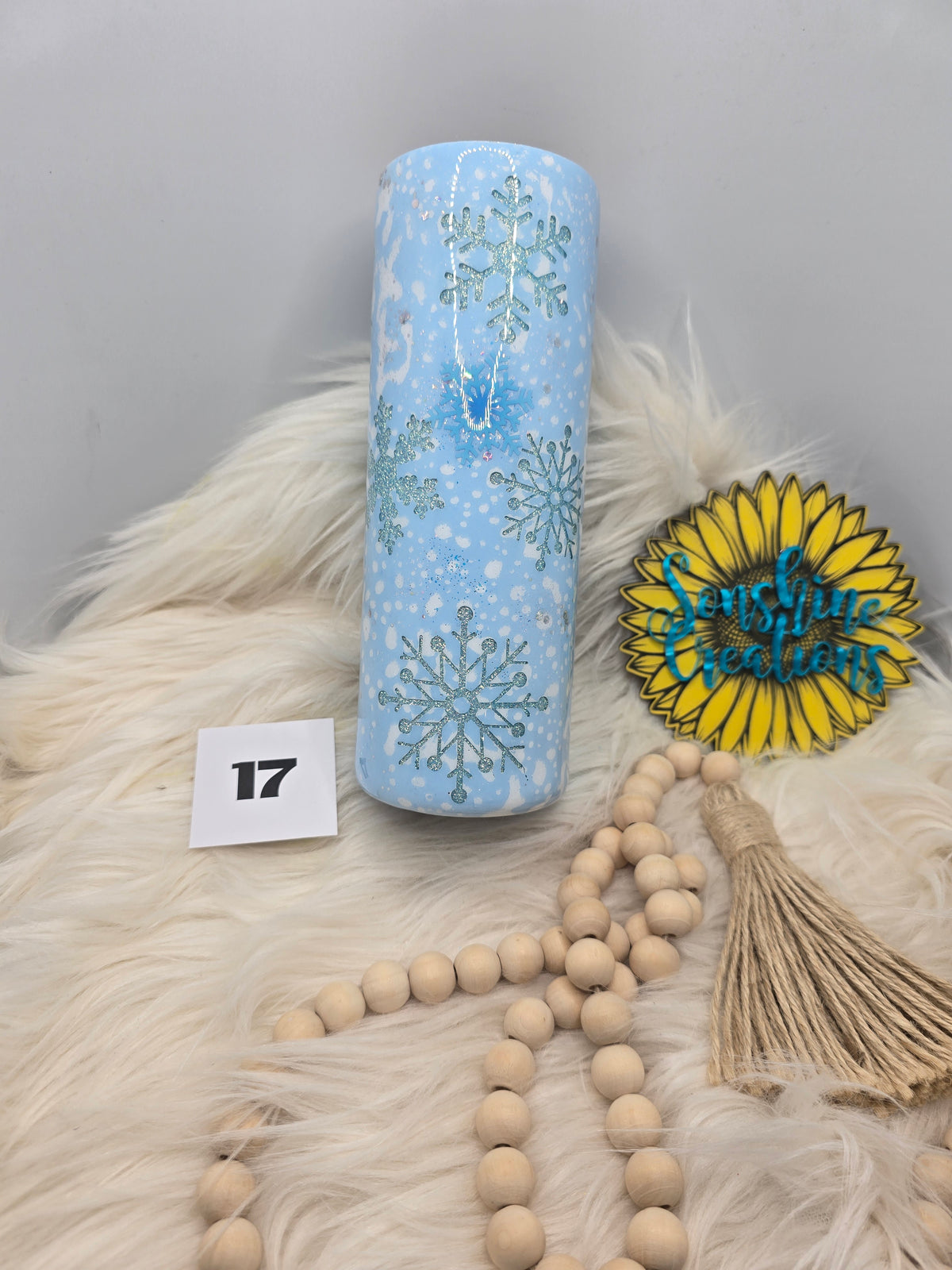 #17 - 20oz Skinny - Snowflake Peekaboo Powerwash