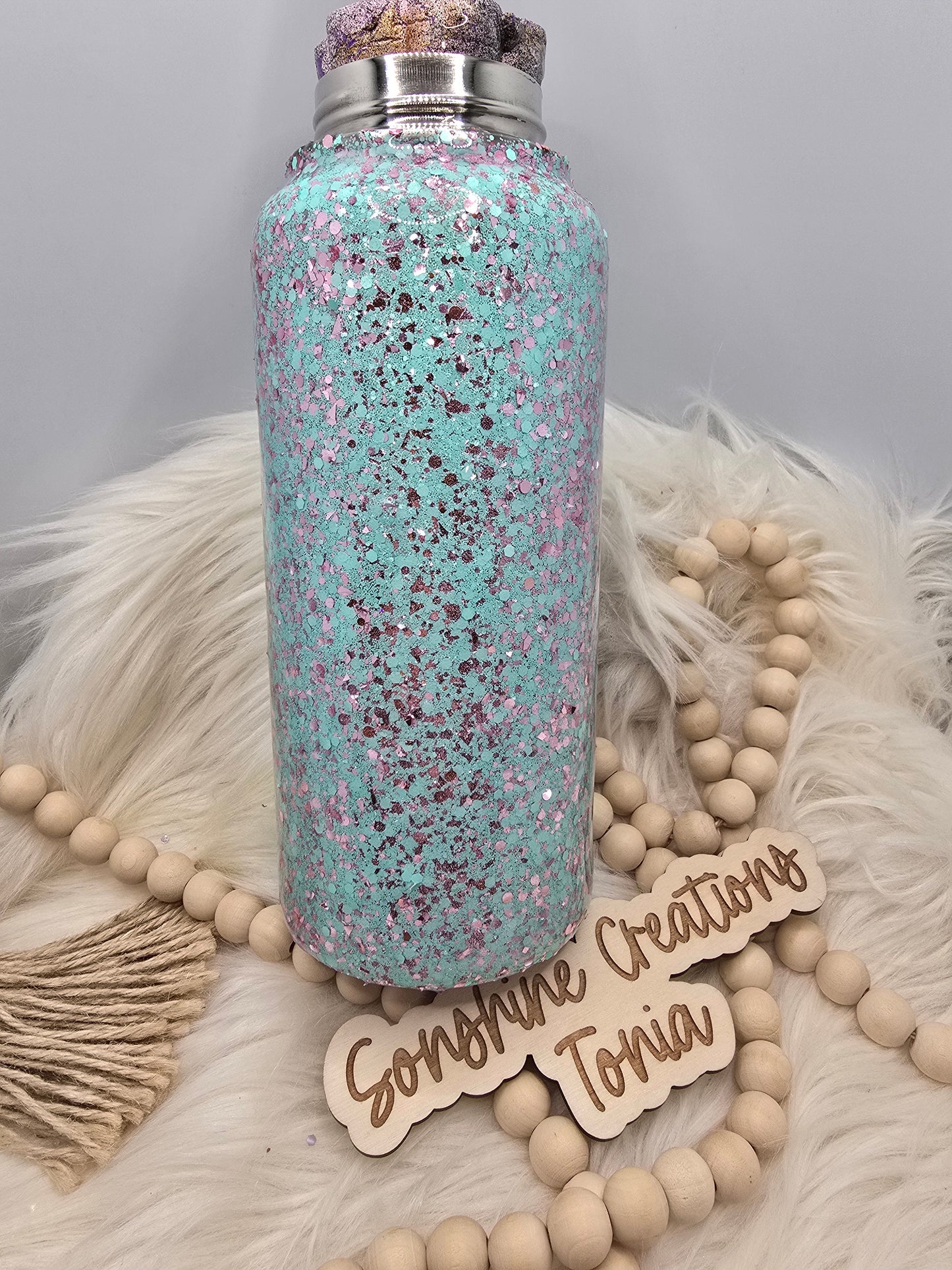 LIVE HYDRO DIP BASE 10/29/2025- 32oz Hydro Sport Duo- Black Bear Glitter: Stickers