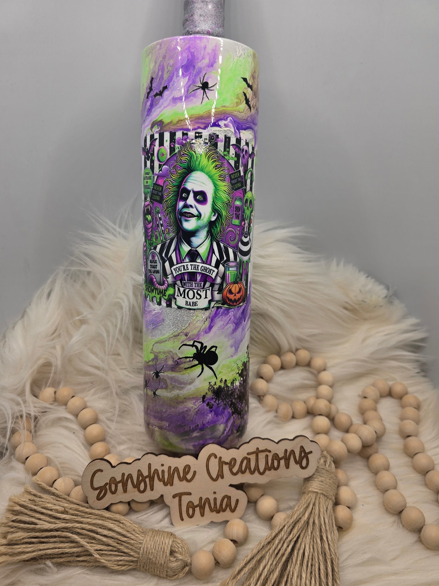 35oz skinny- Beetlejuice (Glow)