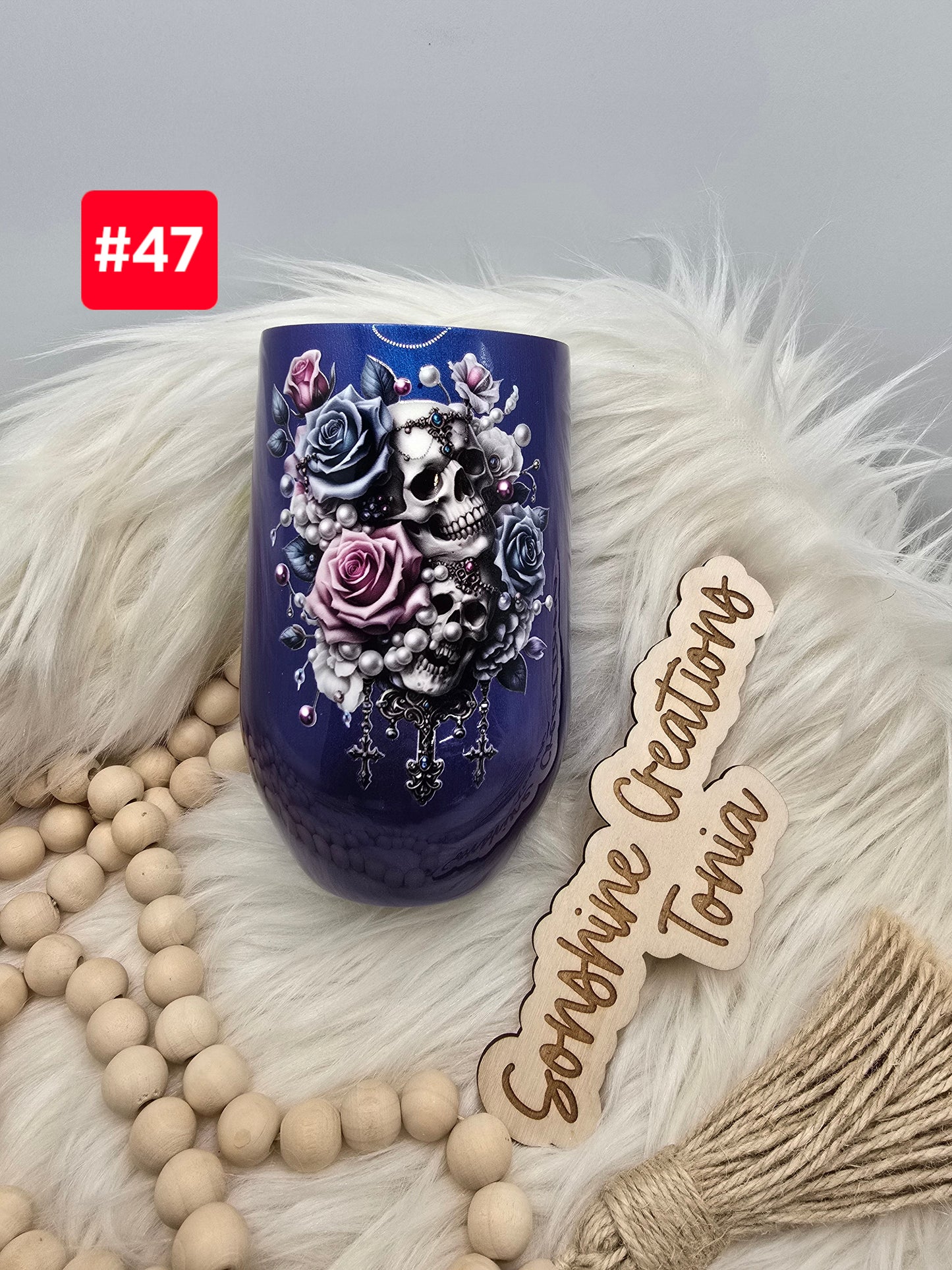 LIVE SALE 5/042025 - #47- 16oz stemless wine glass: Skull roses