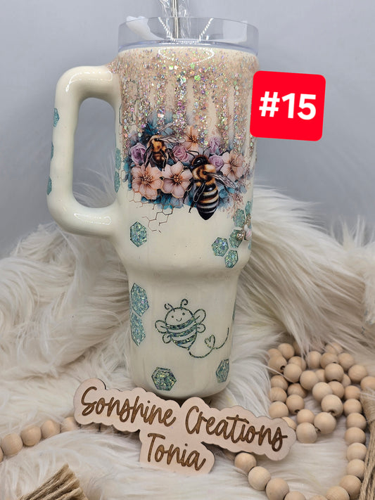 #15 Live Sale 2/01/2026 - 40oz Handle- Teal floral Bee, peakaboo w/ Bee charms