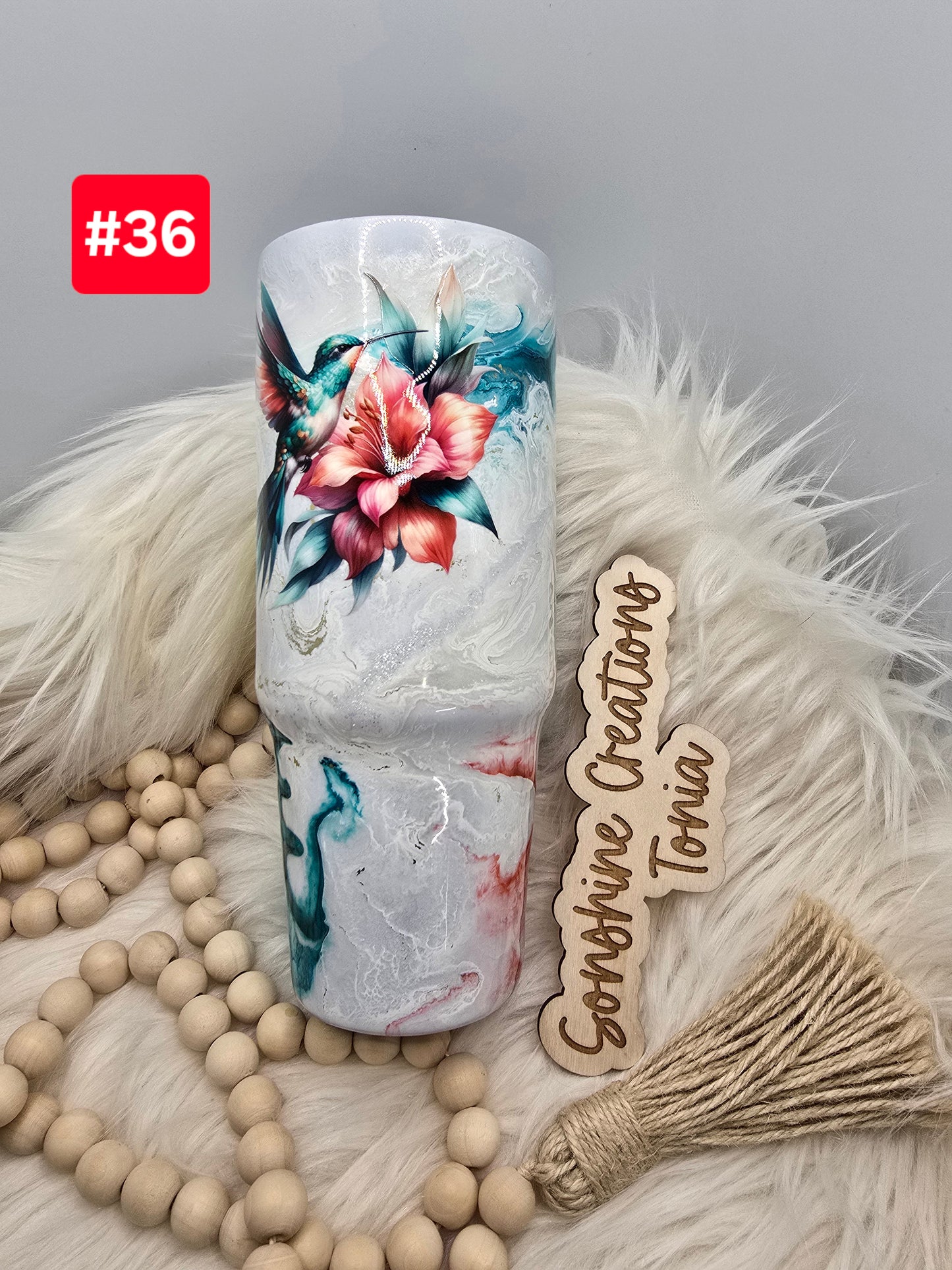 LIVE SALE 5/042025 - #36- 30oz Clip mate: Teal coral elegance Hummingbird