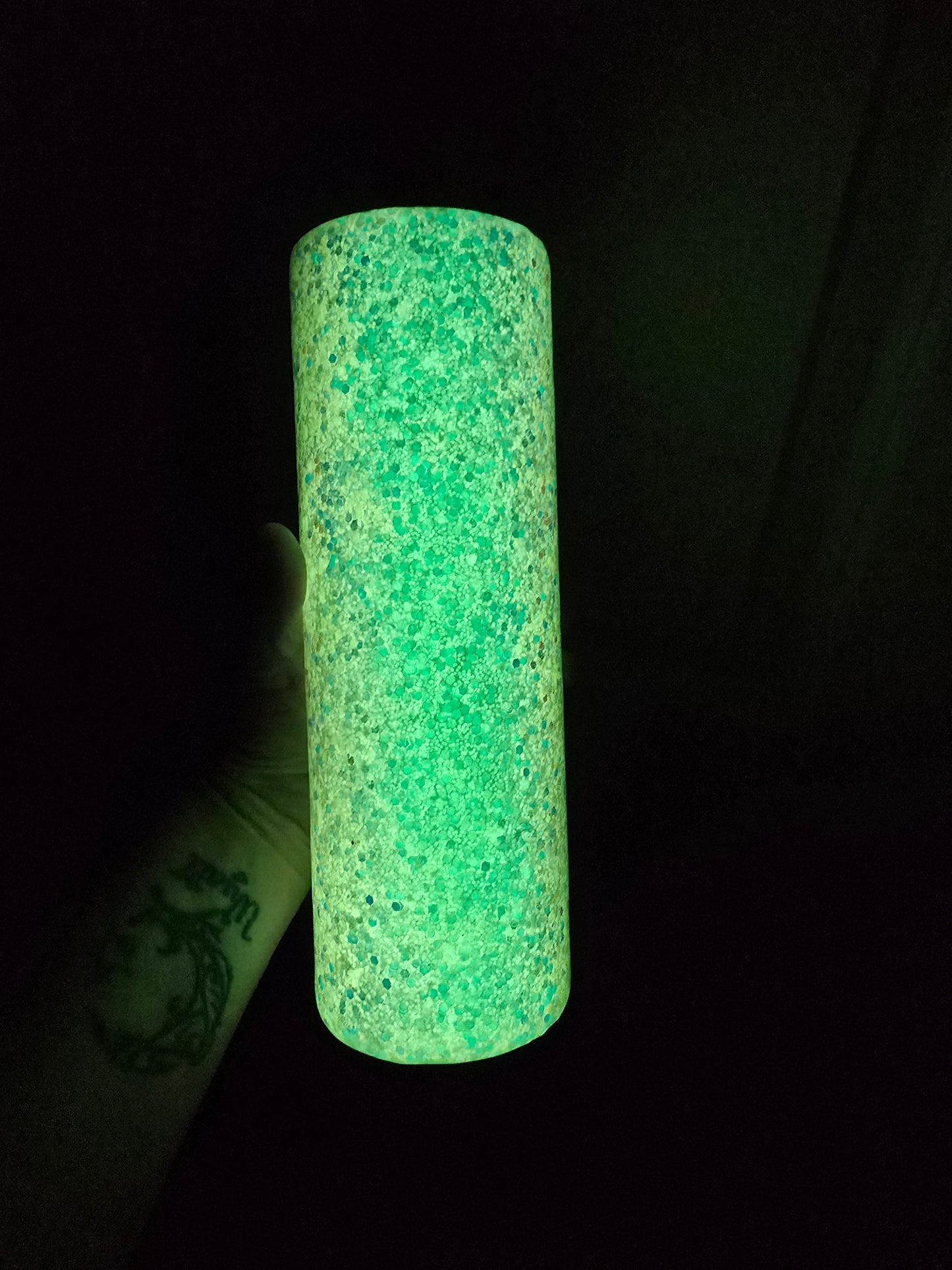 Live Hydrodipping base 12/19/25  10 am cst live- 30oz Skinny- Freedom Glitter- Moonlit Lavender (Teal Glow)