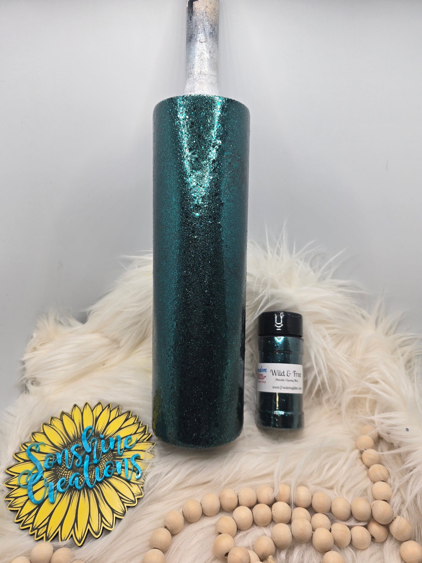 Live Hydrodipping base 8/25/26  7pm cst- 35oz skinny: Freedom Glitter: Wild & Free