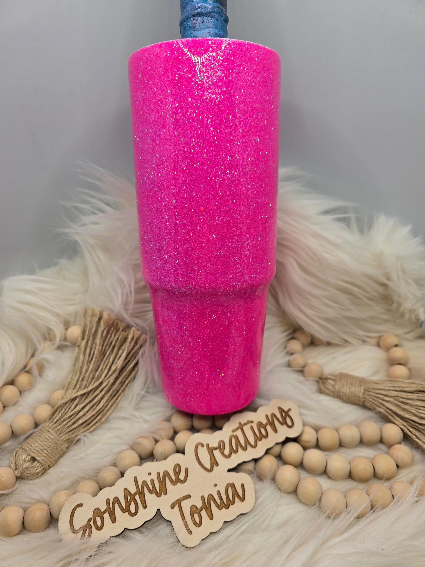 Live Hydrodipping base 4/07/26  7pm cst live- 30oz Clipmate- Exclusive neon pink