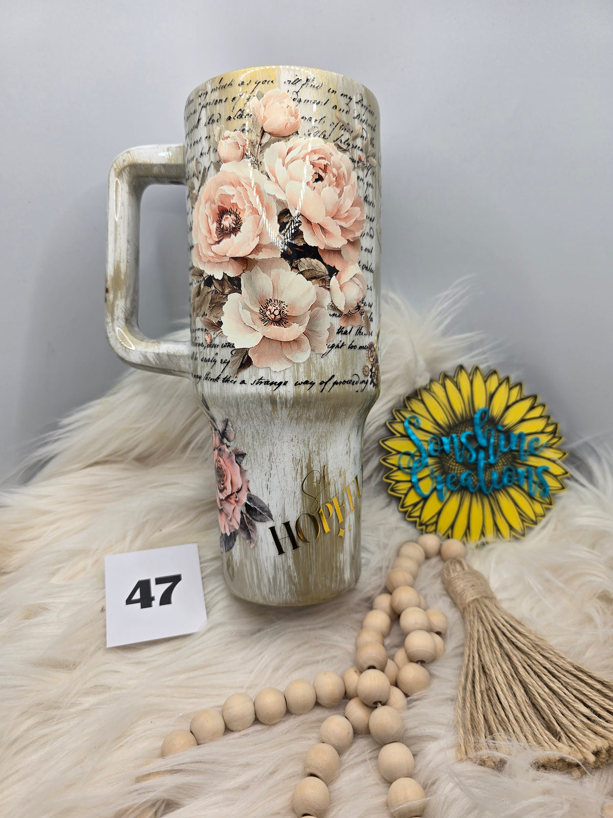 #47 - 40oz Handle - Floral - Gold Woodgrain