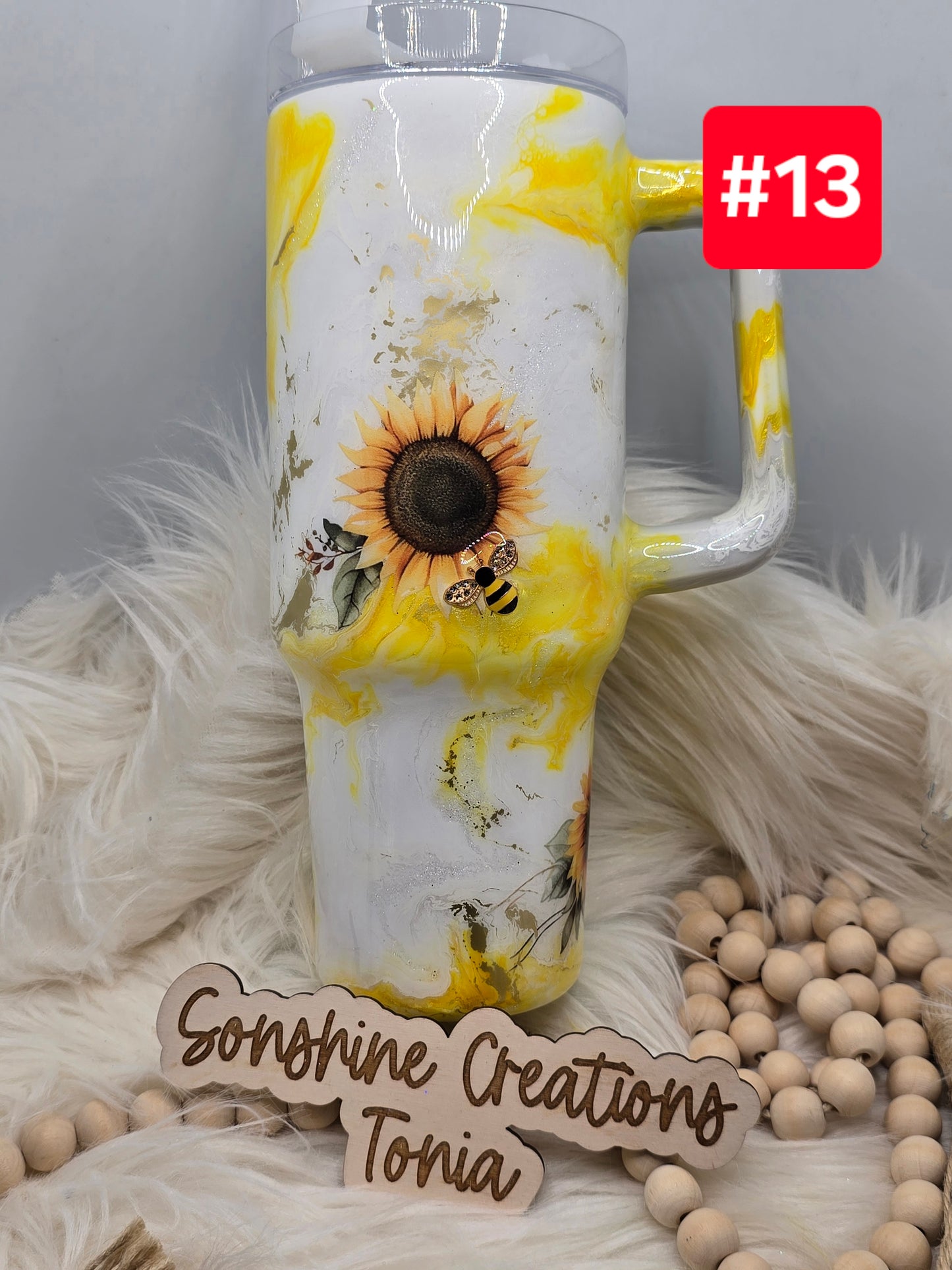 #13 Live Sale 2/01/2026 - 40oz Handle- Sunflower yellow elegance w/ bee charms
