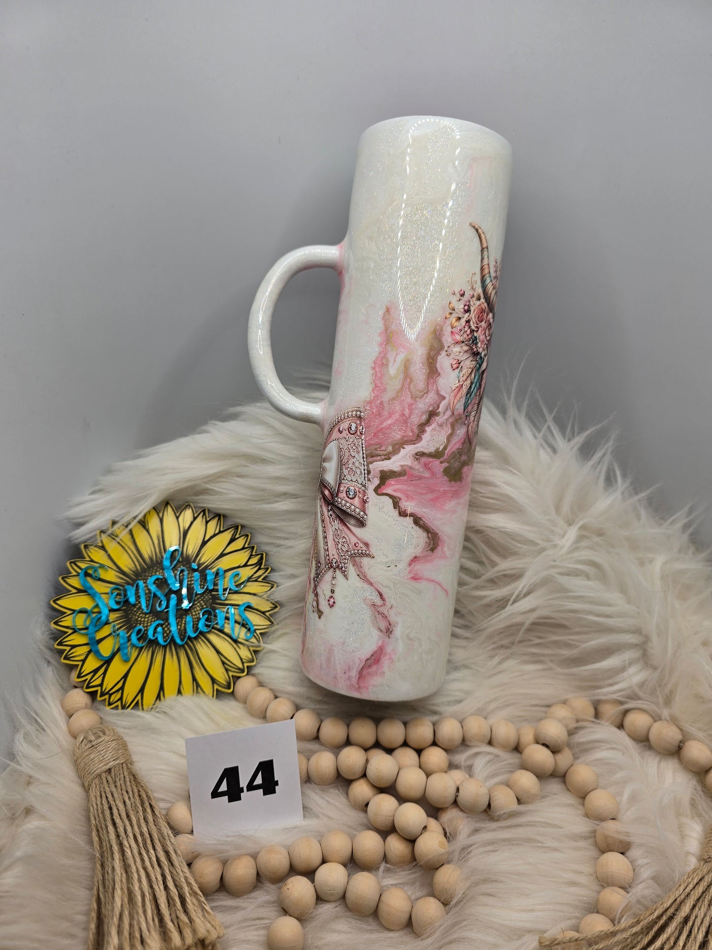 #44- 32oz Tipsy plump- Pink marble- western bow / Cow skull