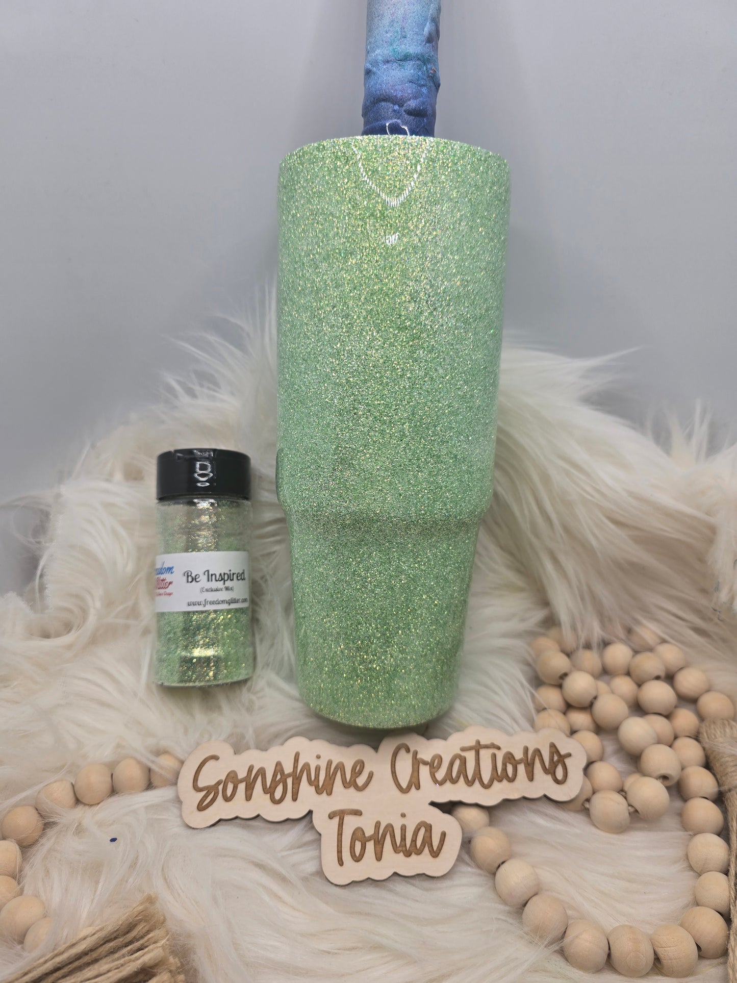 Live Hydrodipping base 1/14/2026  10am cst live-  30oz Clipmate- Freedom Glitter: Be Inspired