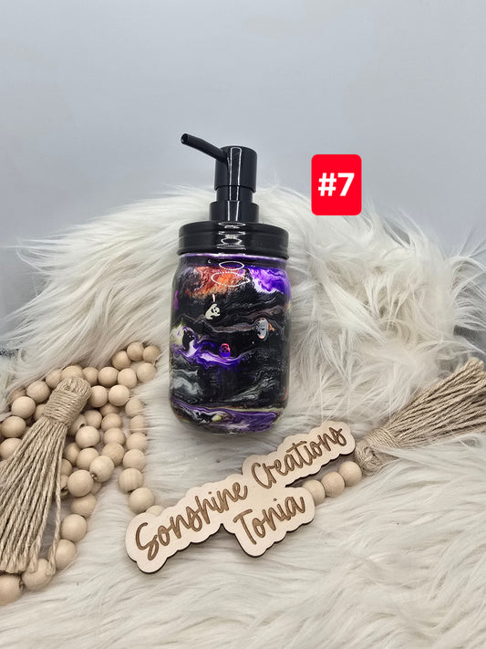 #7- Live Sale 09/14/2025 - Soap Dispenser: Halloween