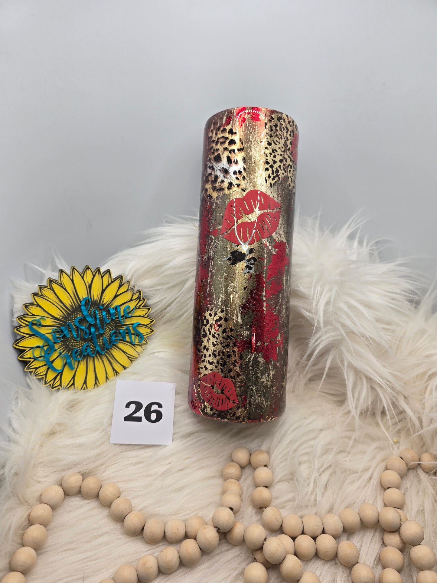 #26 - 30oz Skinny - Leopard with Red Foil and Lips